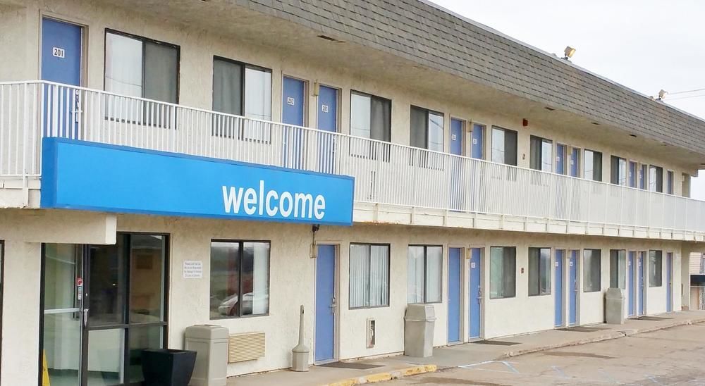 Motel 6-Topeka, KS - Northwest Exterior foto